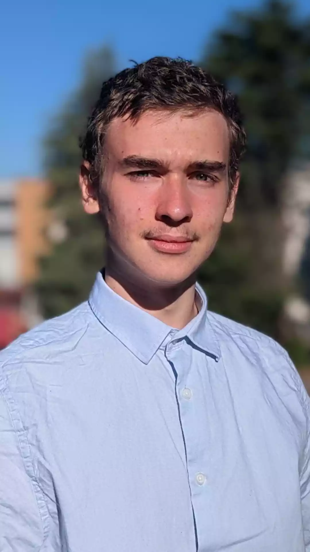 Portrait de Clément ce beau gosse absolu